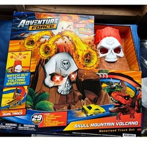 Adventure Force Skull Mountain Volcano Motorized Track Set 29 Piece NEW